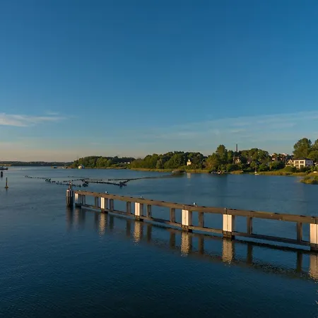 Haus Am - Fuer 4 In Mit Dachterrasse, Strandzugang Und Ostseeblick Tatil Evi Olpenitz