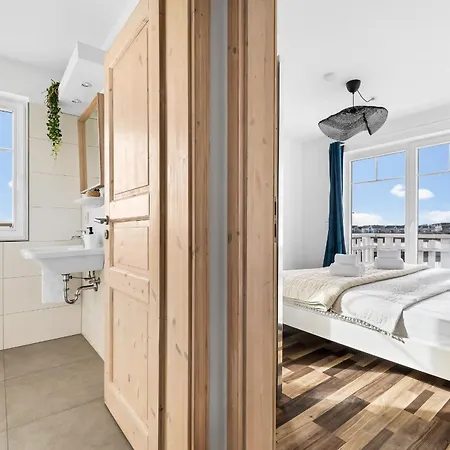 Haus Am - Fuer 4 In Mit Dachterrasse, Strandzugang Und Ostseeblick Tatil Evi *