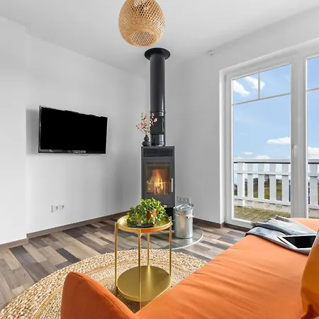 Haus Am - Fuer 4 In Mit Dachterrasse, Strandzugang Und Ostseeblick * Olpenitz